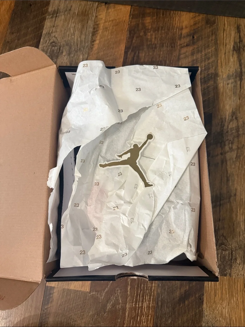 Air Jordan 1 Mid GS Black Fire Red White 7Y 554725-079 w/ Box